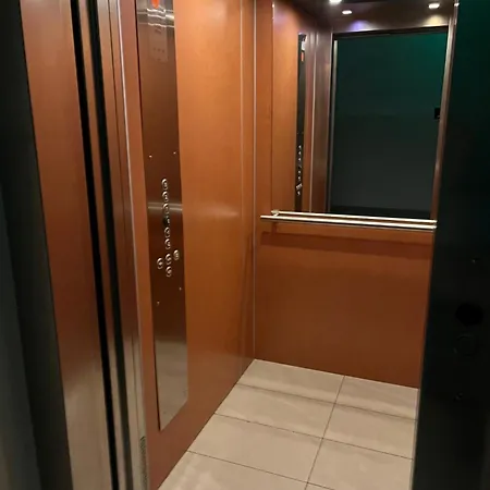 아파트 Hviezdoslavova